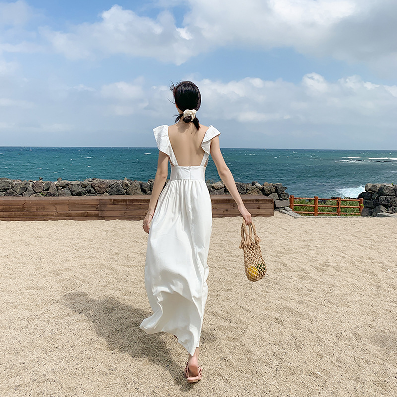 Đi biển mặc gì đẹp nhất? Hơn 33 cách kết hợp trang phục đi biển đẹp năm 2020 dành cho nữ – Blog du lịch