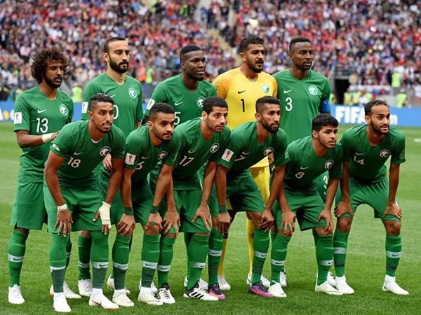 1 đội bóng đá có bao nhiêu người? 1 đội bóng đá có bao nhiêu người khi tham gia thi đấu?