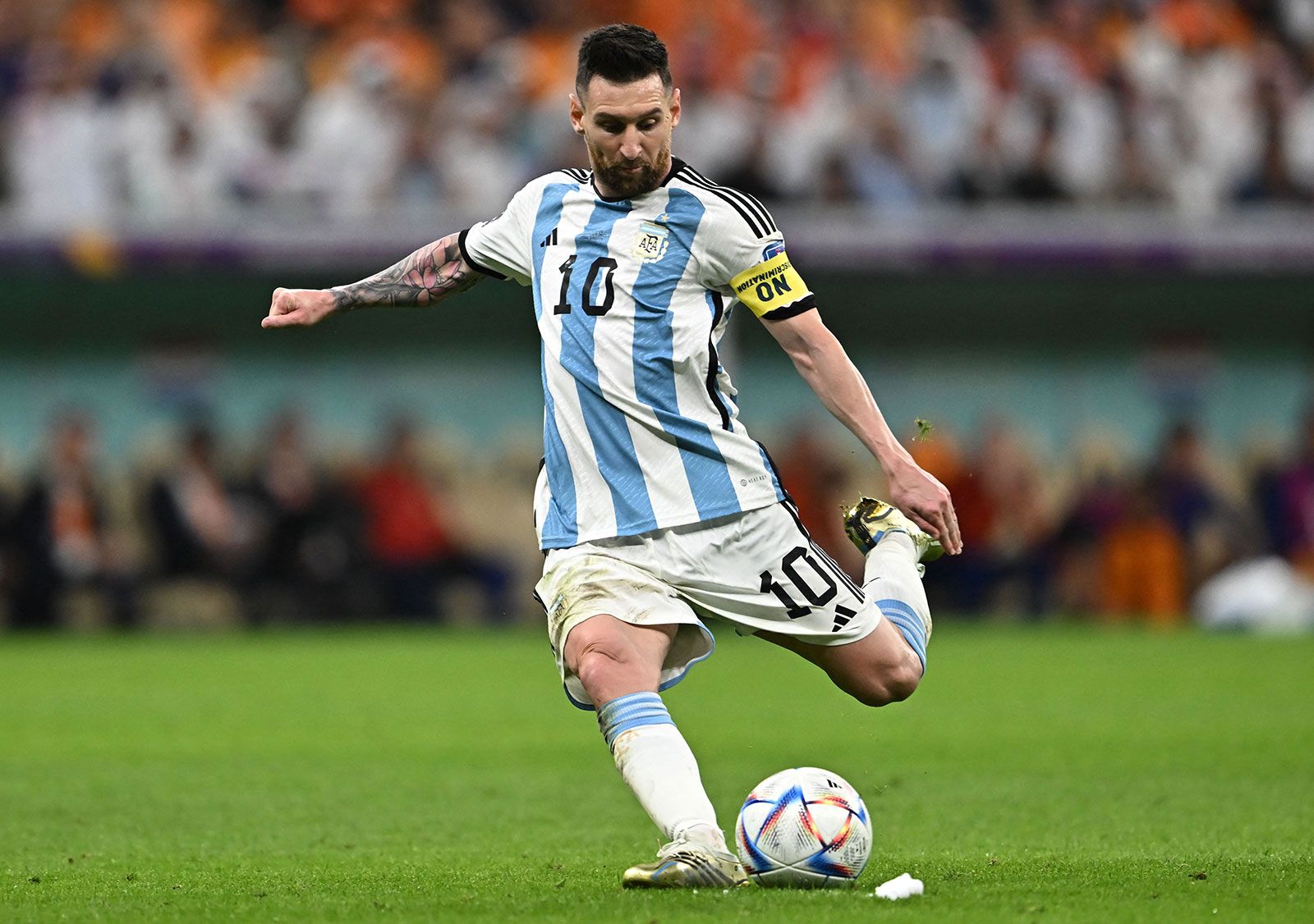 Lionel Messi | Biography, Trophies, Records, Ballon d'Or, Inter Miami, &  Facts | Britannica